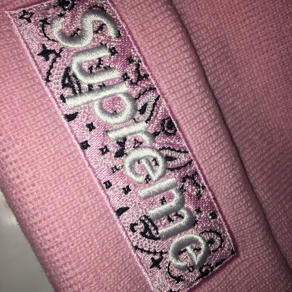 Supreme New Era Bandana Box Logo Beanie (FW19)